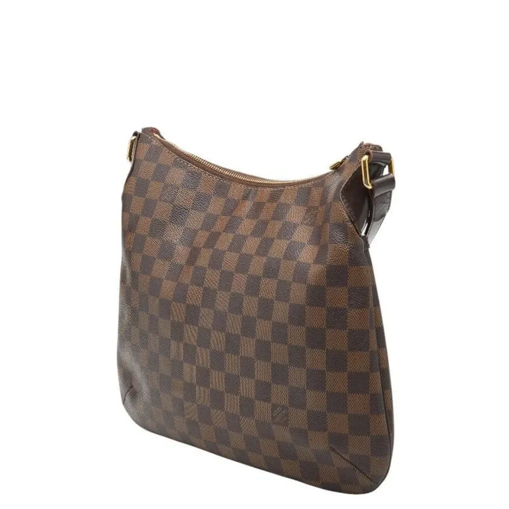 Louis Vuitton delivery duty